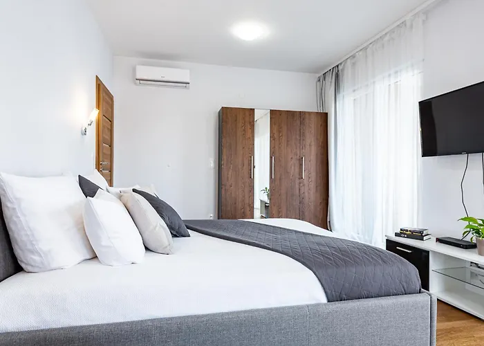 Tespis - Francuska Atal Park Ii Apartamento *