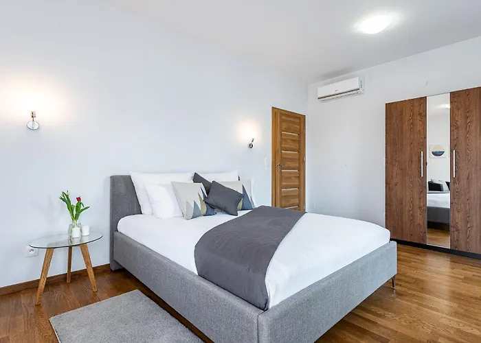 Tespis - Francuska Atal Park Ii Apartamento Katowice